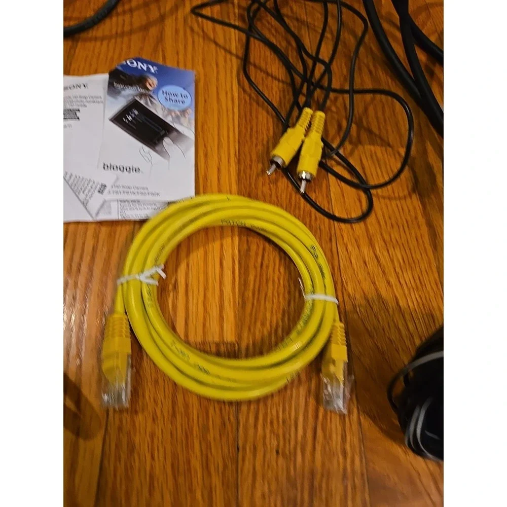 Lot Of 26 Assorted‎ Cords Cables New And Used